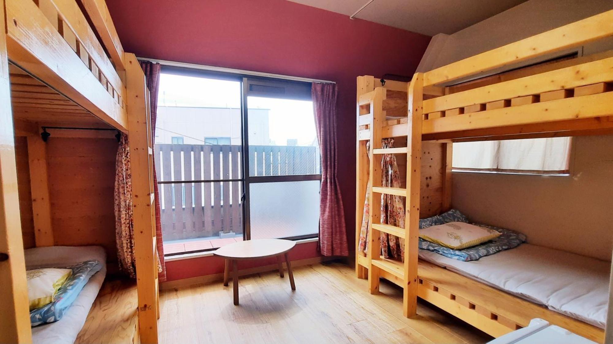 Guesthouse Yours Осака Екстериор снимка